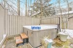 Hot tub is open year-round for your enjoying at Daisy Cottage